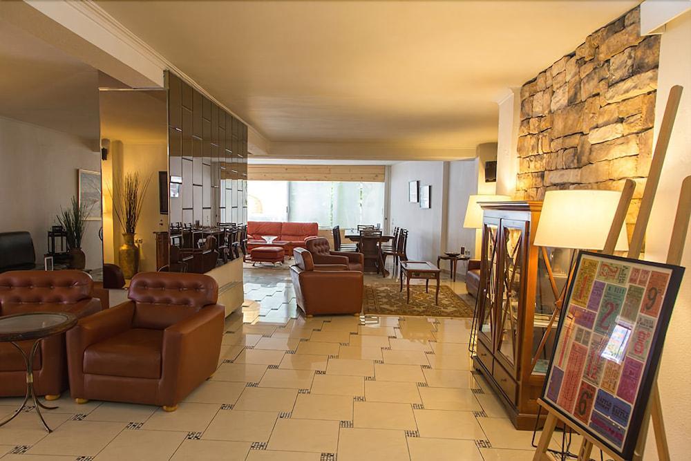 Alexios Hotel อิโออันนินา ภายนอก รูปภาพ