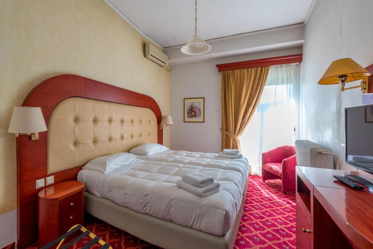 Alexios Hotel อิโออันนินา ภายนอก รูปภาพ