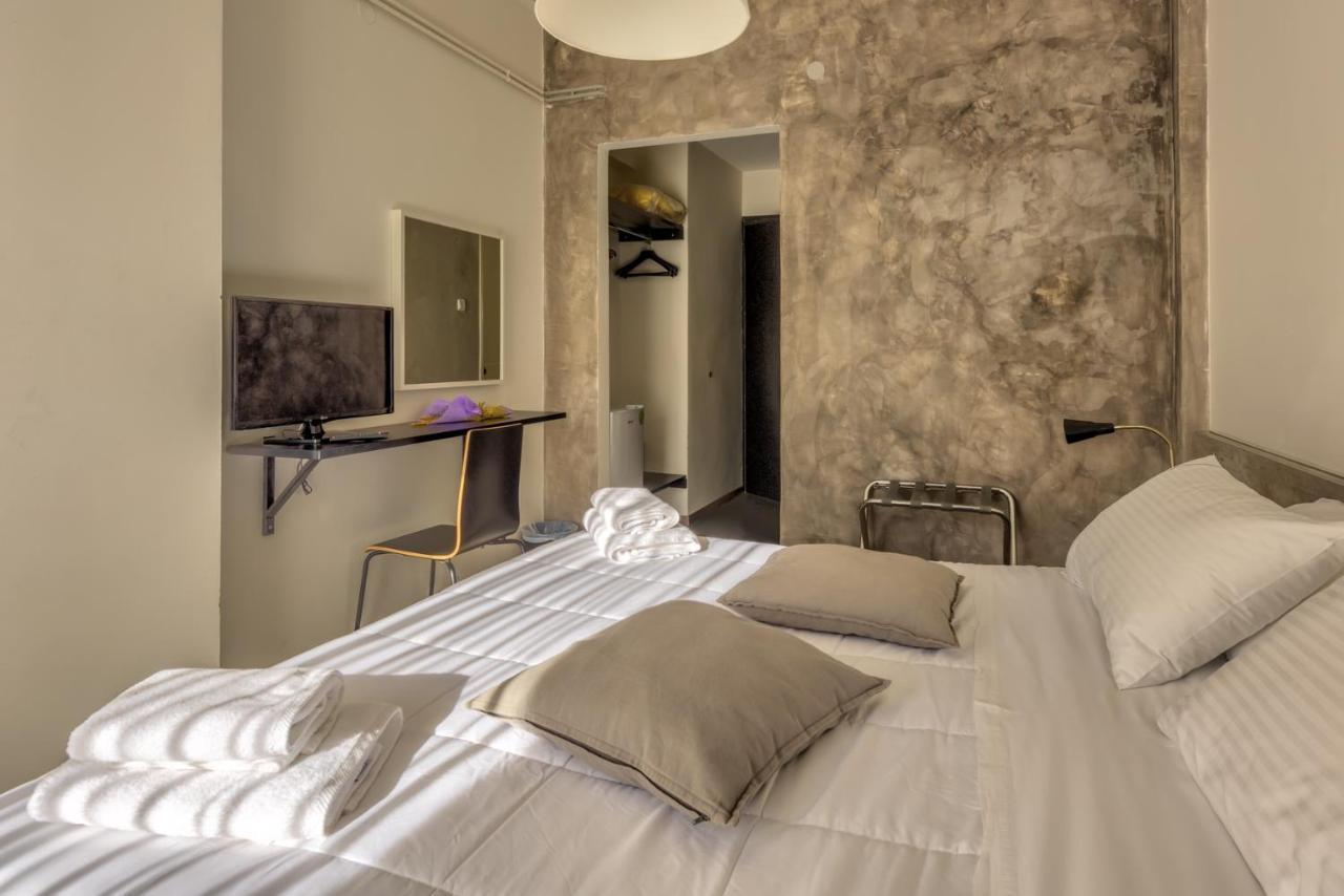 Alexios Hotel อิโออันนินา ภายนอก รูปภาพ